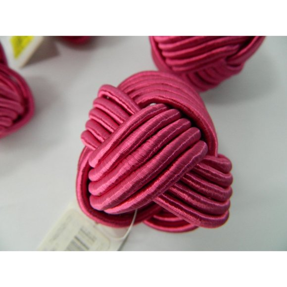 Retro Vintage Pink Napkin Rings Knot Thread Design 70's, 80's Fancy Dinner Decor - Picture 5 of 5